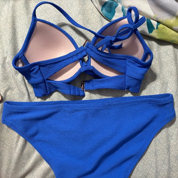 Shade and Shore Bathing Suit - Picture 2 of 7